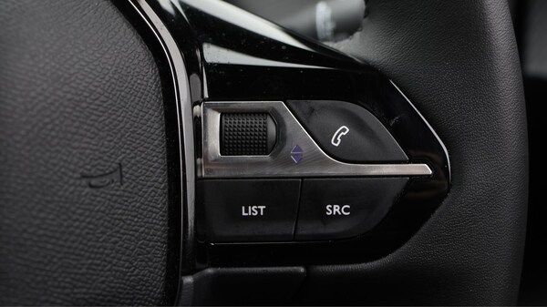 Used Peugeot 2008 2024 for sale - 75657282: Photo 41