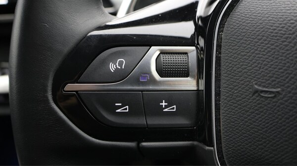 Used Peugeot 3008 2022 for sale - 76239404: Photo 24