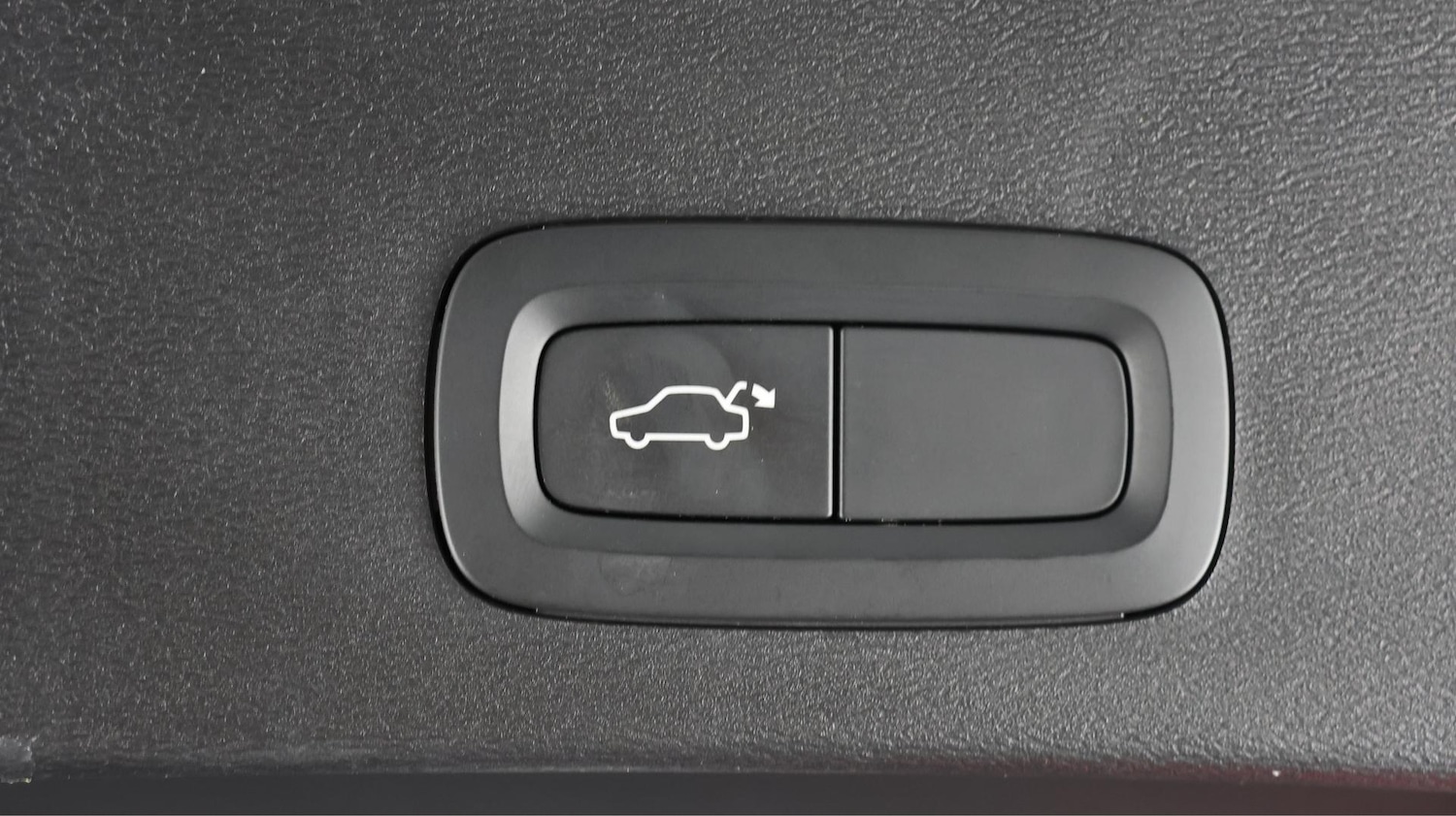 Used Volvo XC40 2022 for sale - 76099169: Photo 25