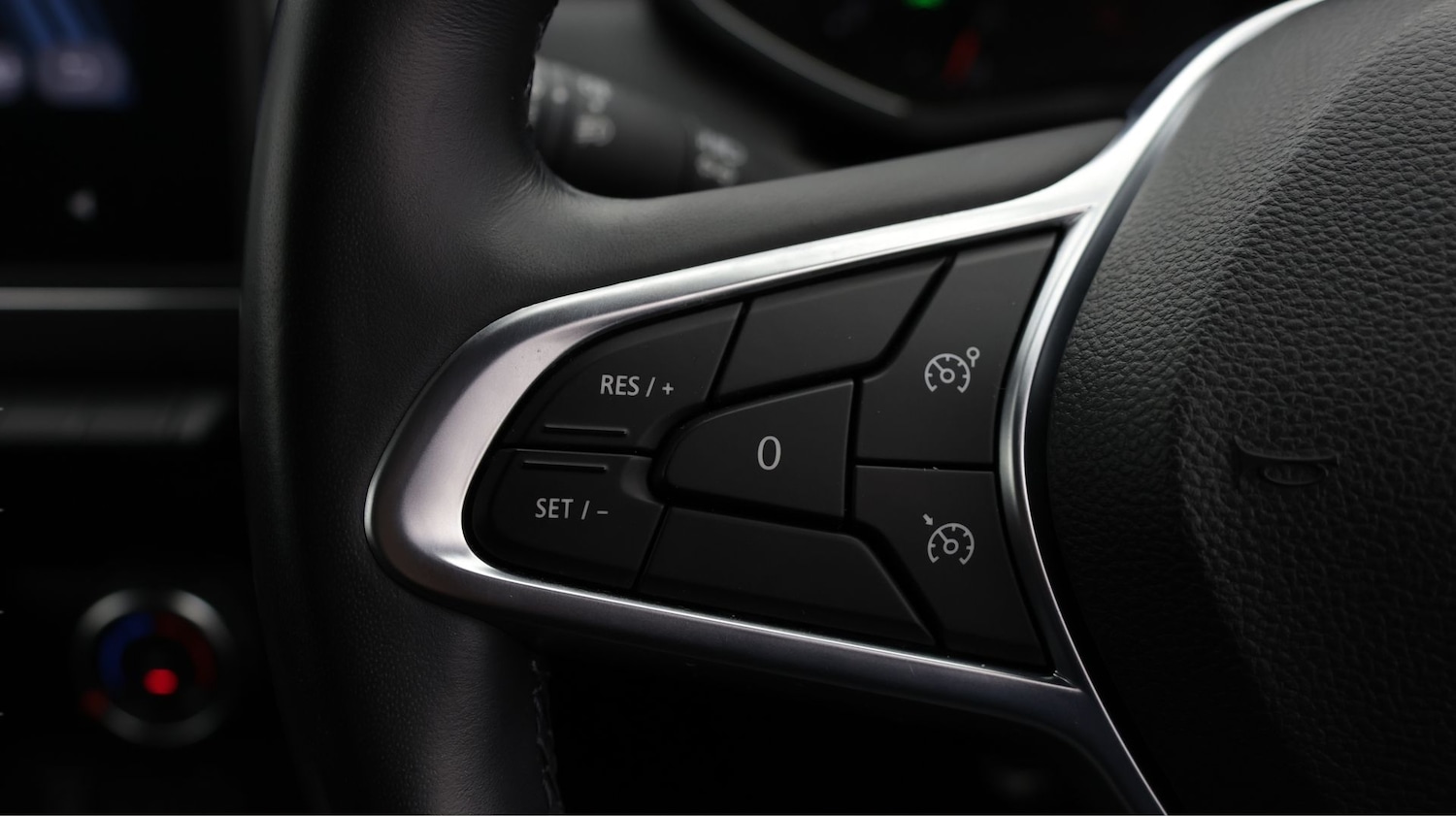 Used Renault Clio 2019 for sale - 77610215: Photo 20