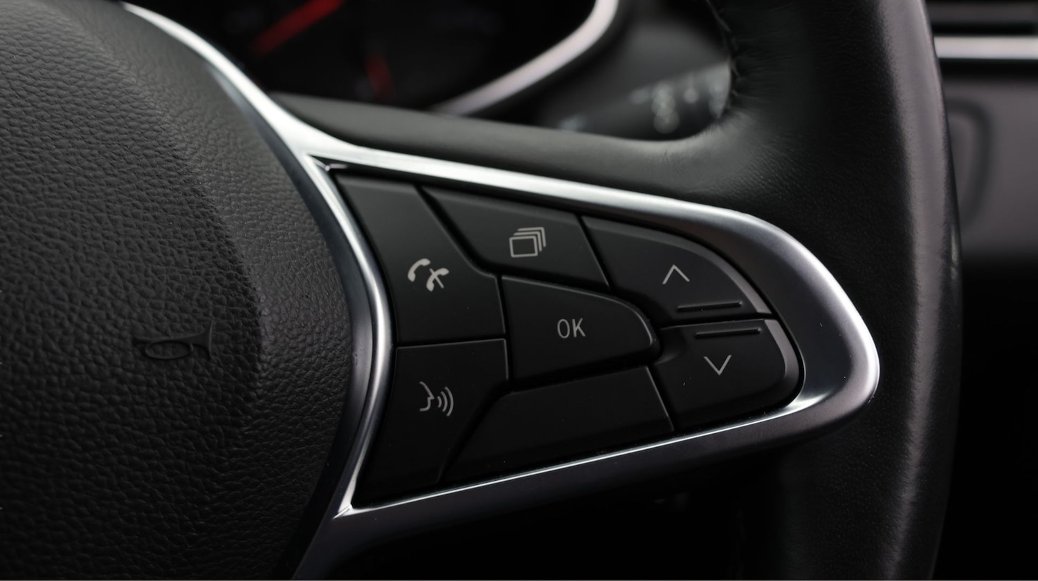 Used Renault Clio 2019 for sale - 77610215: Photo 21