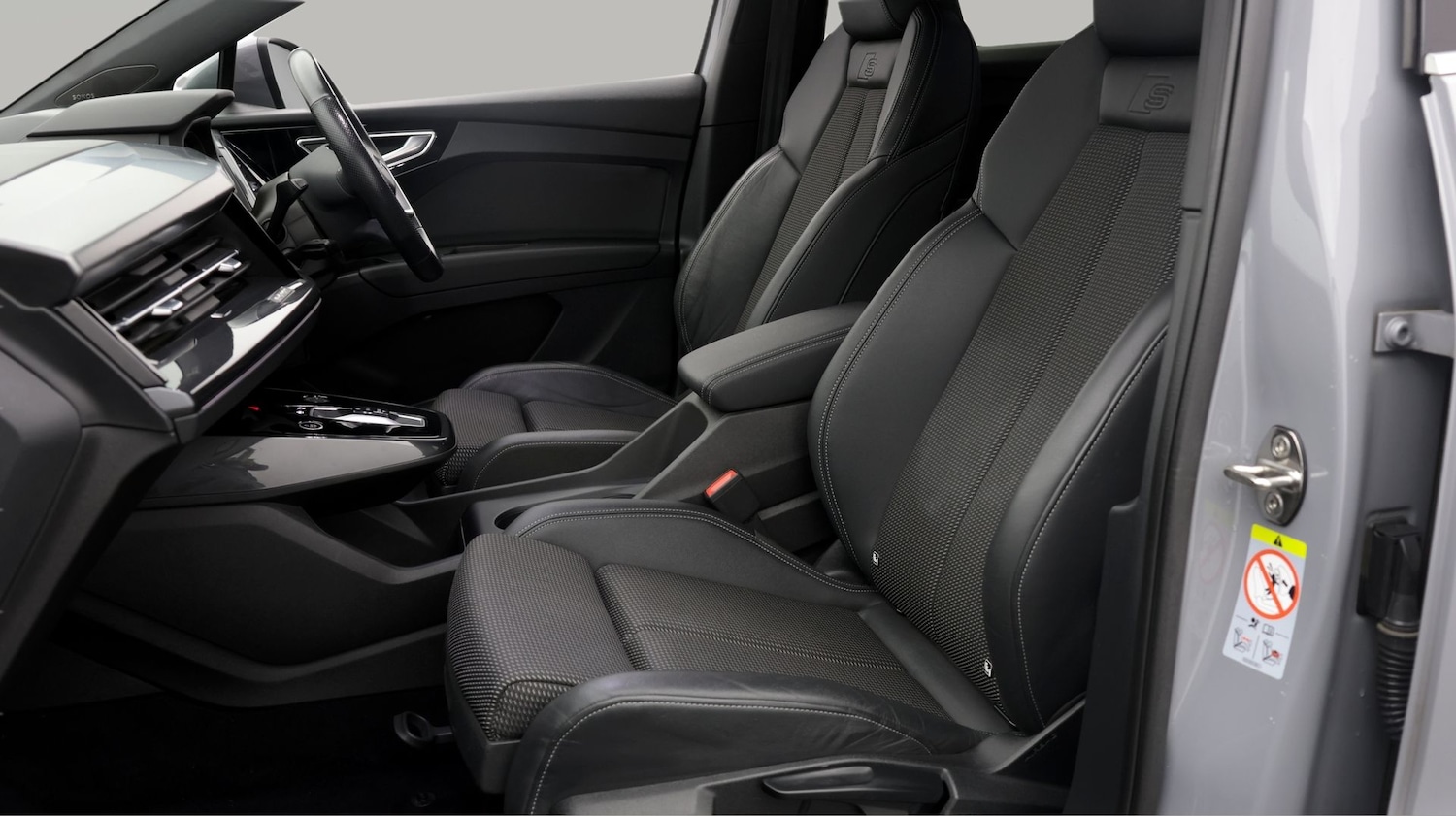 Used Audi Q4 e-tron 2022 for sale - 77664450: Photo 14