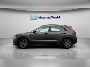 Used Kia Niro 2023 for sale - 78496875: Photo
