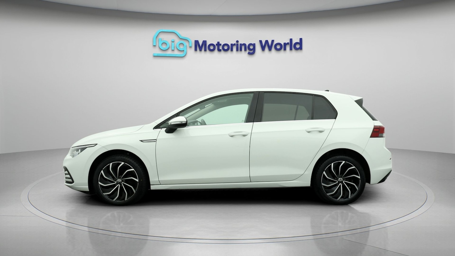 Used Volkswagen Golf 2023 for sale - 77721023: Photo 4