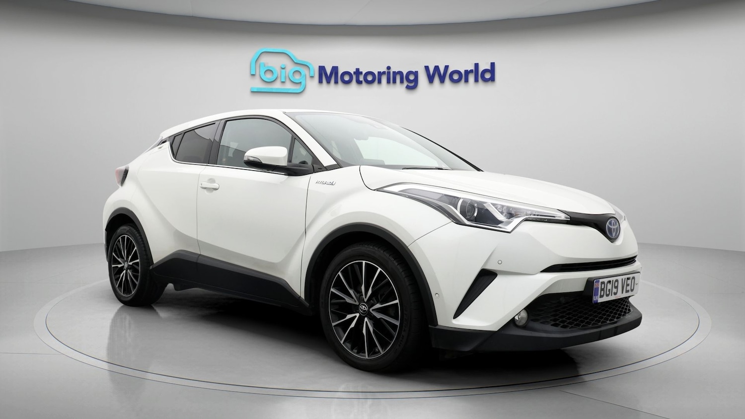 Used Toyota C-HR 2019 for sale - 77622803: Photo 1