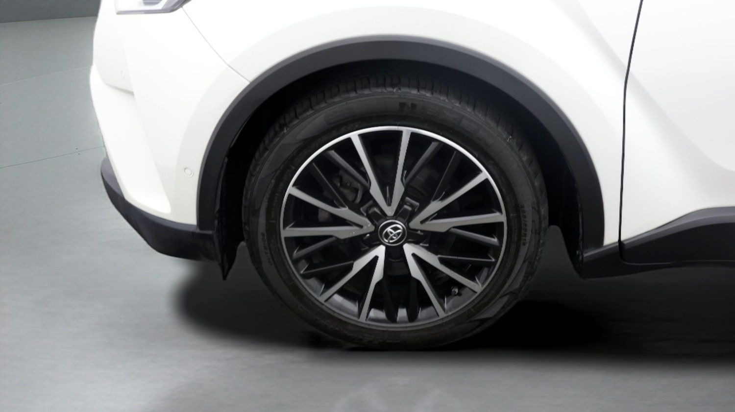 Used Toyota C-HR 2019 for sale - 77622803: Photo 18