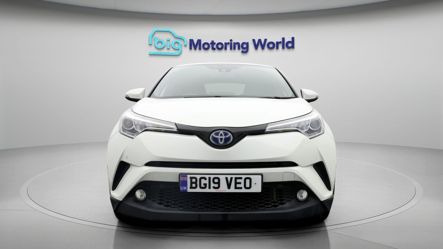 Used Toyota C-HR 2019 for sale - 77622803: Photo 2