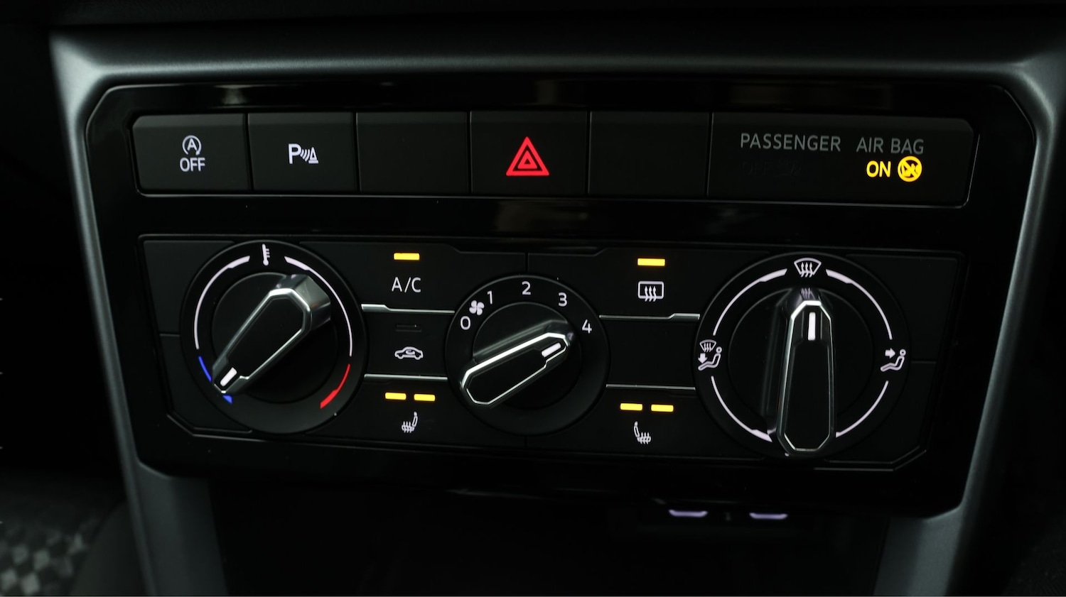 Used Volkswagen T-Cross 2022 for sale - 77413372: Photo 12