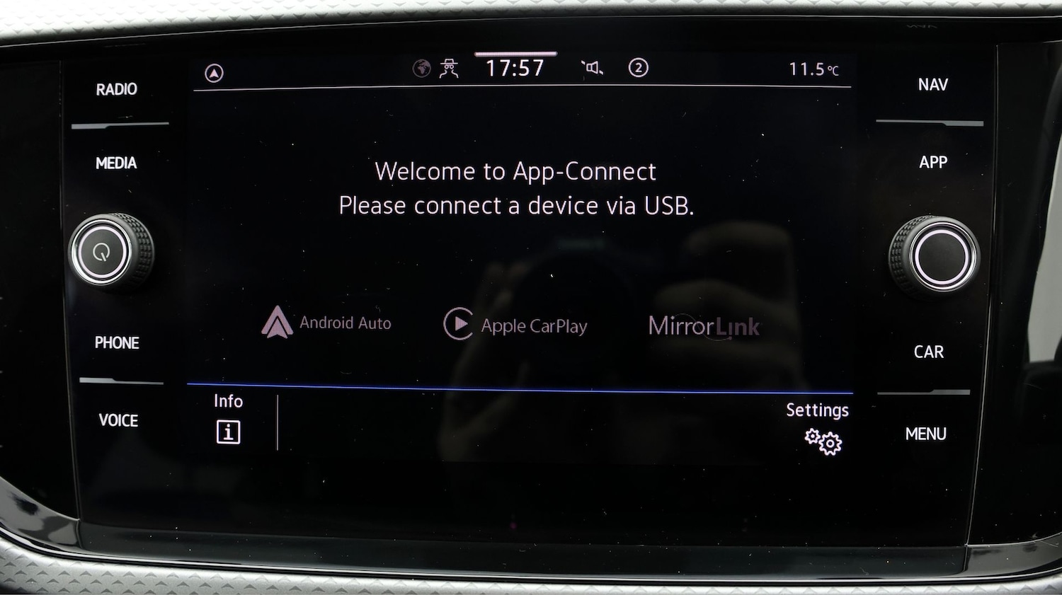 Used Volkswagen T-Cross 2022 for sale - 77413372: Photo 23