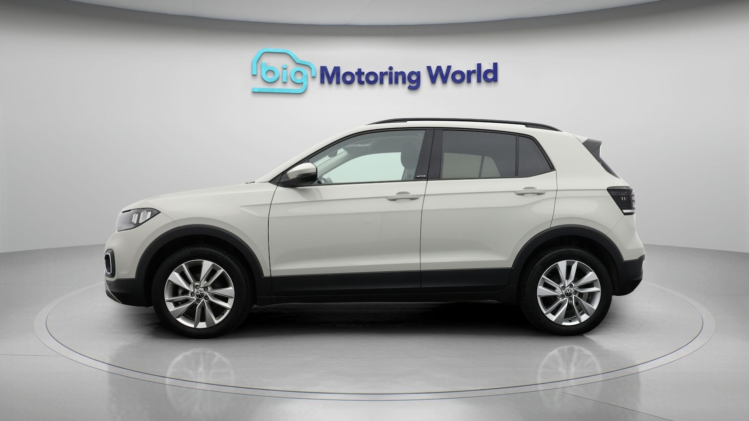 Used Volkswagen T-Cross 2022 for sale - 77413372: Photo 4