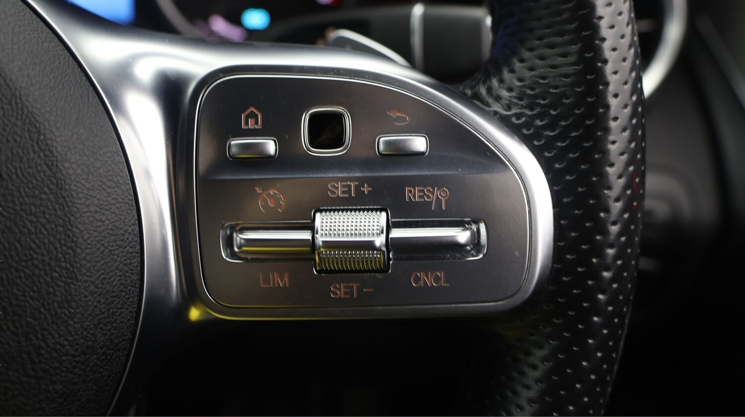 Used Mercedes-Benz GLC 2022 for sale - 78176279: Photo 24