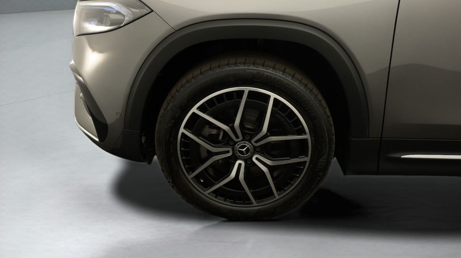 Used Mercedes-Benz EQB 2023 for sale - 77735567: Photo 18