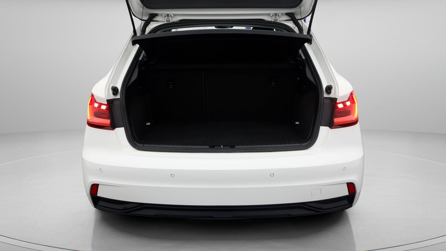 Used Audi A1 for sale - 77181994: Photo 17