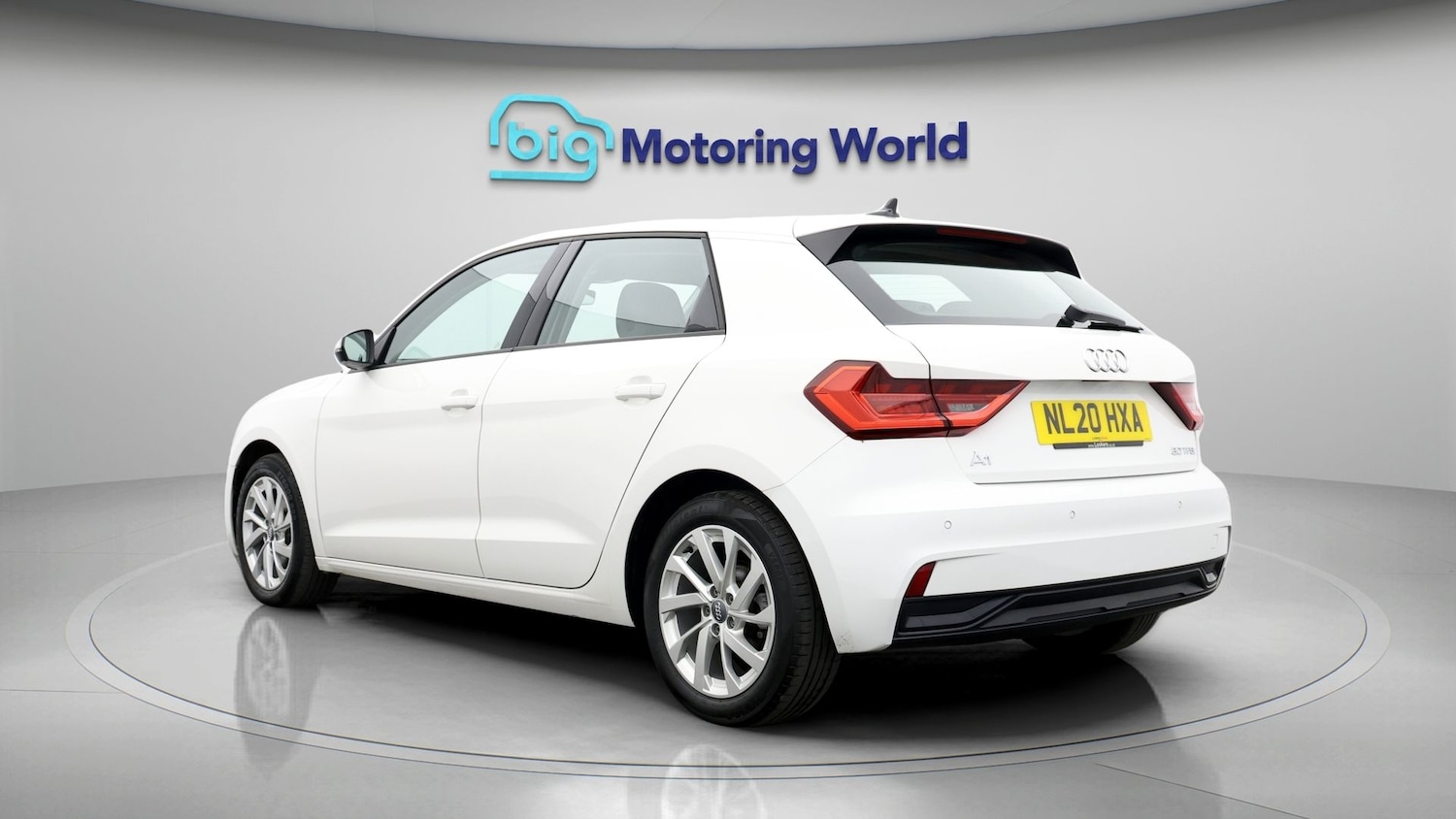 Used Audi A1 for sale - 77181994: Photo 5