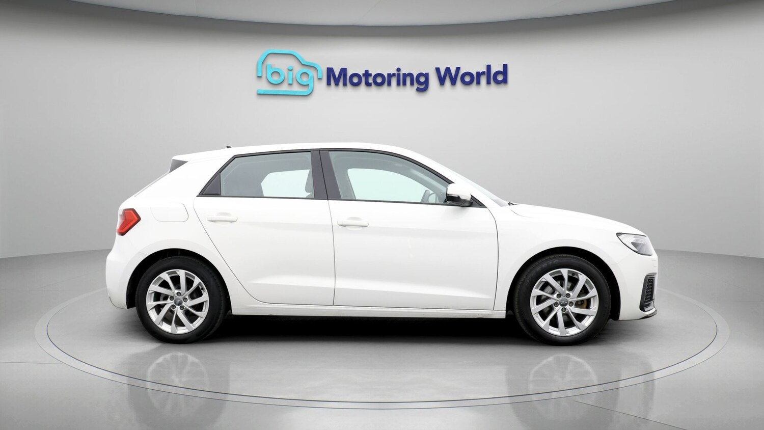 Used Audi A1 for sale - 77181994: Photo 8