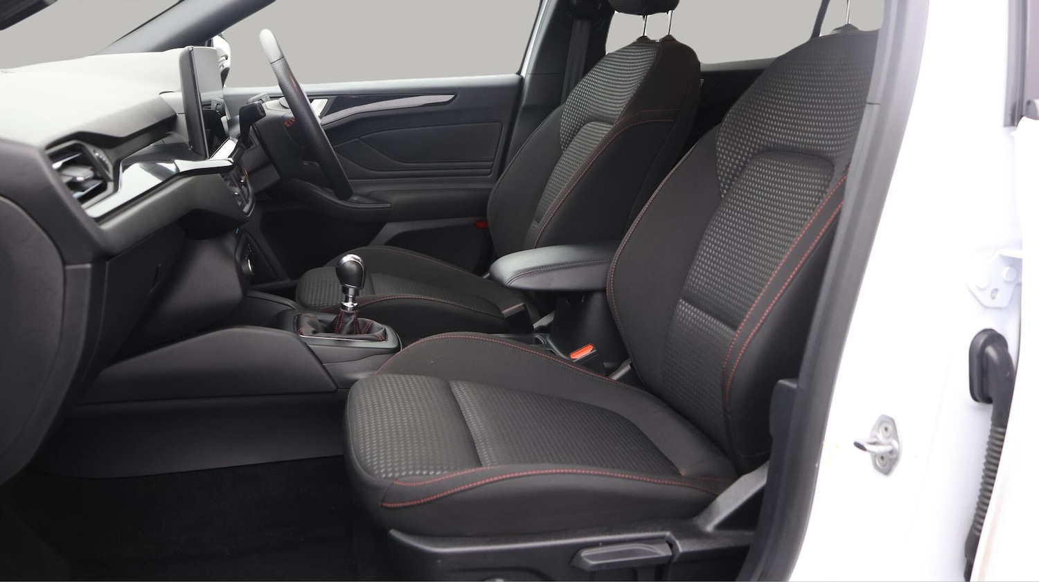 Used Ford Focus 2023 for sale - 76136954: Photo 15