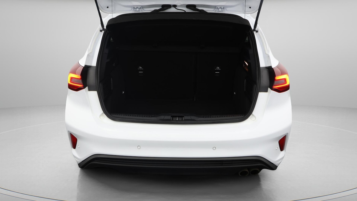 Used Ford Focus 2023 for sale - 76136954: Photo 18