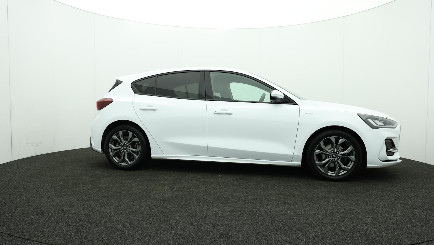 Used Ford Focus 2023 for sale - 76136954: Photo 43