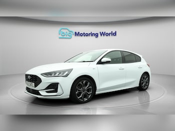 Used Ford Focus 2023 for sale - 76136954: Photo 4