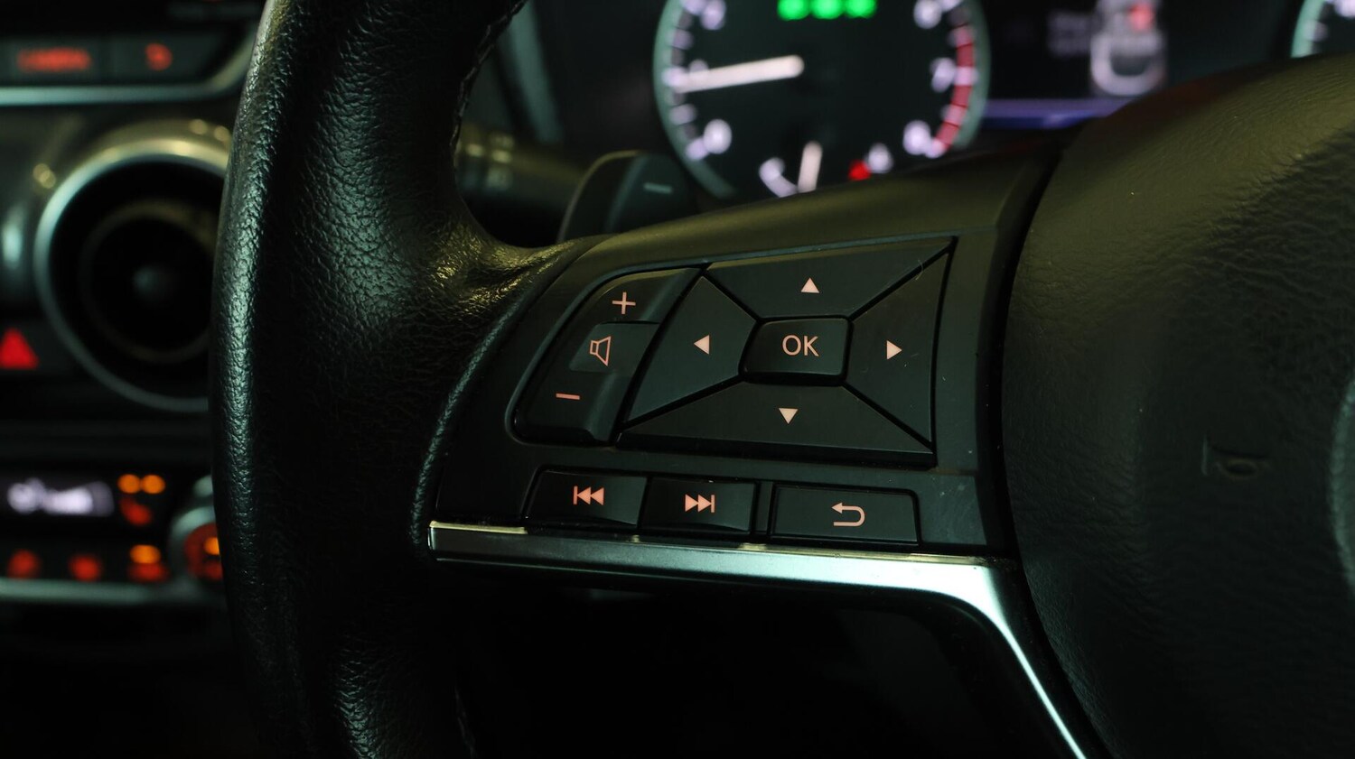 Used Nissan Juke 2022 for sale - 76215110: Photo 23