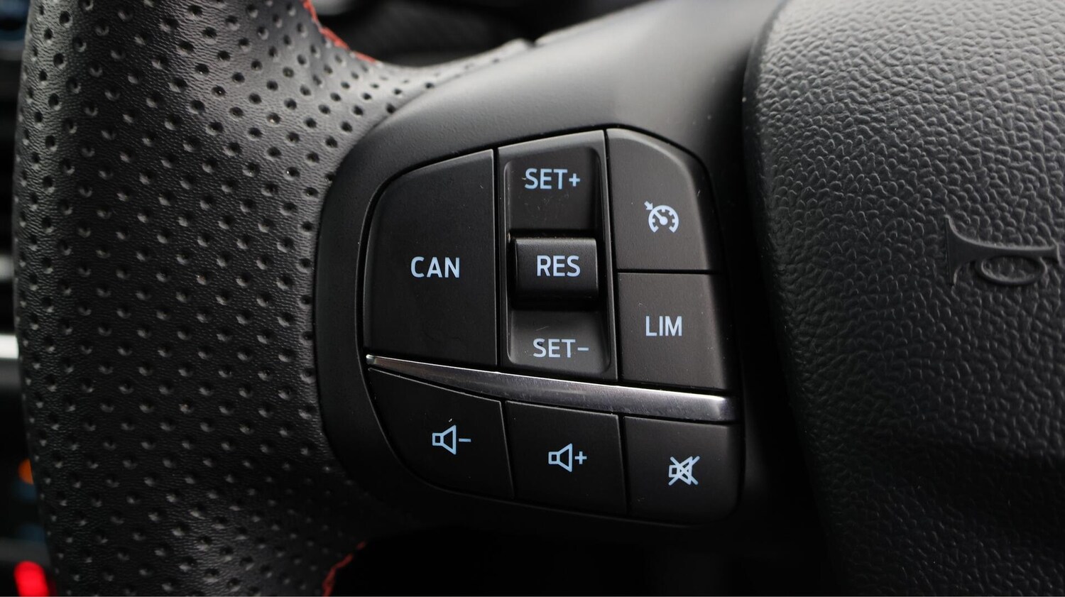 Used Ford Puma 2023 for sale - 75916165: Photo 24