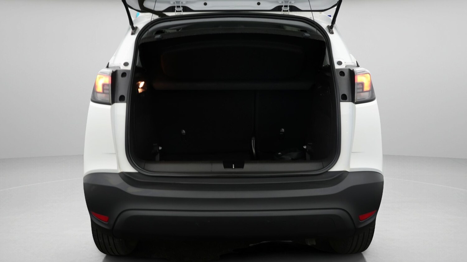 Used Vauxhall Crossland 2023 for sale - 77582455: Photo 17