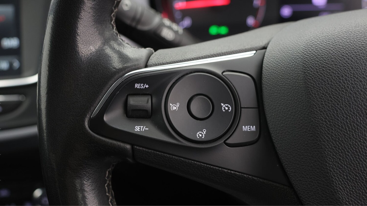 Used Vauxhall Crossland 2023 for sale - 77582455: Photo 21