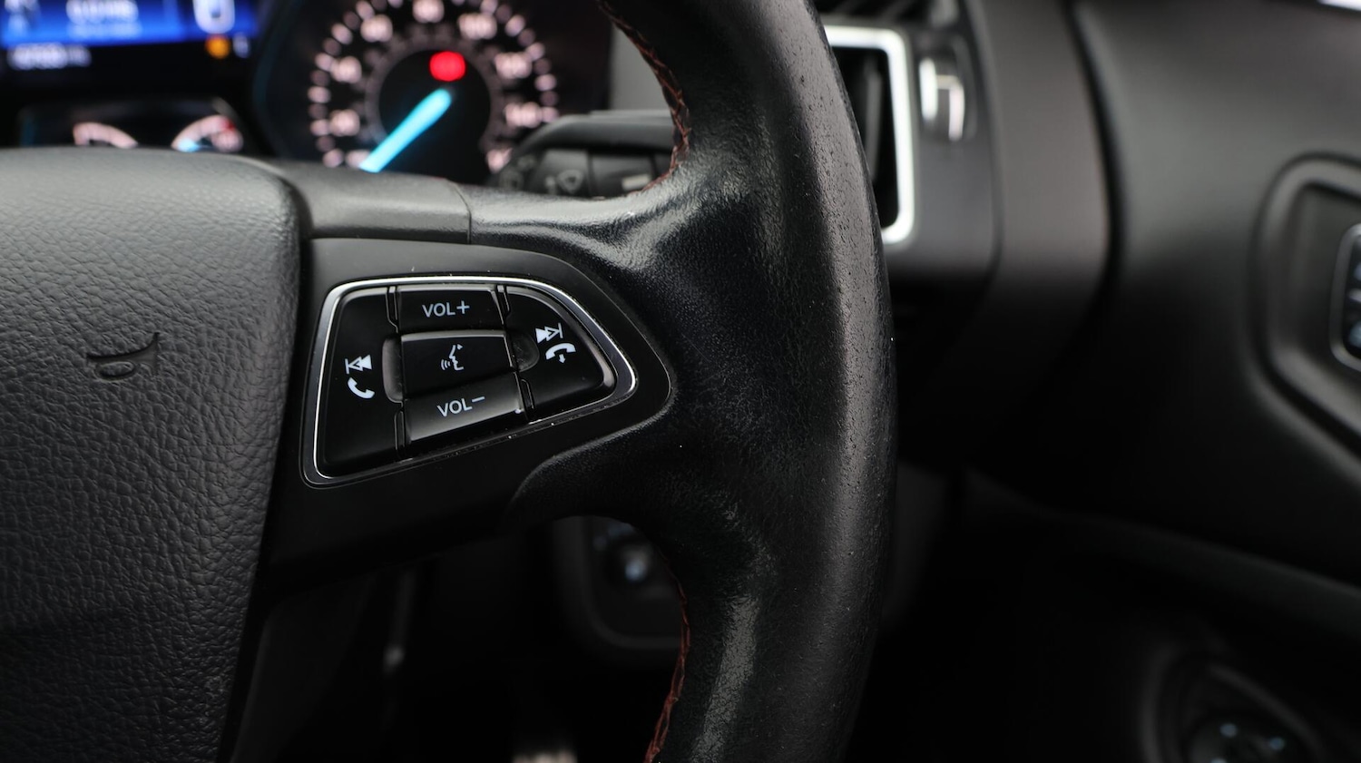 Used Ford Kuga 2017 for sale - 76765868: Photo 24