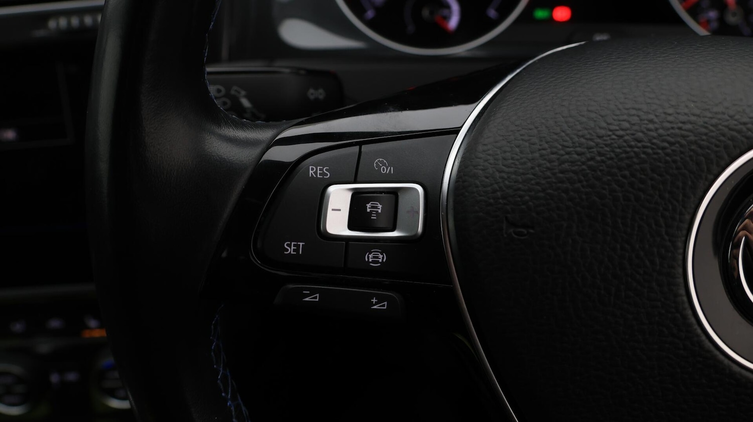 Used Volkswagen Golf 2019 for sale - 76380480: Photo 23