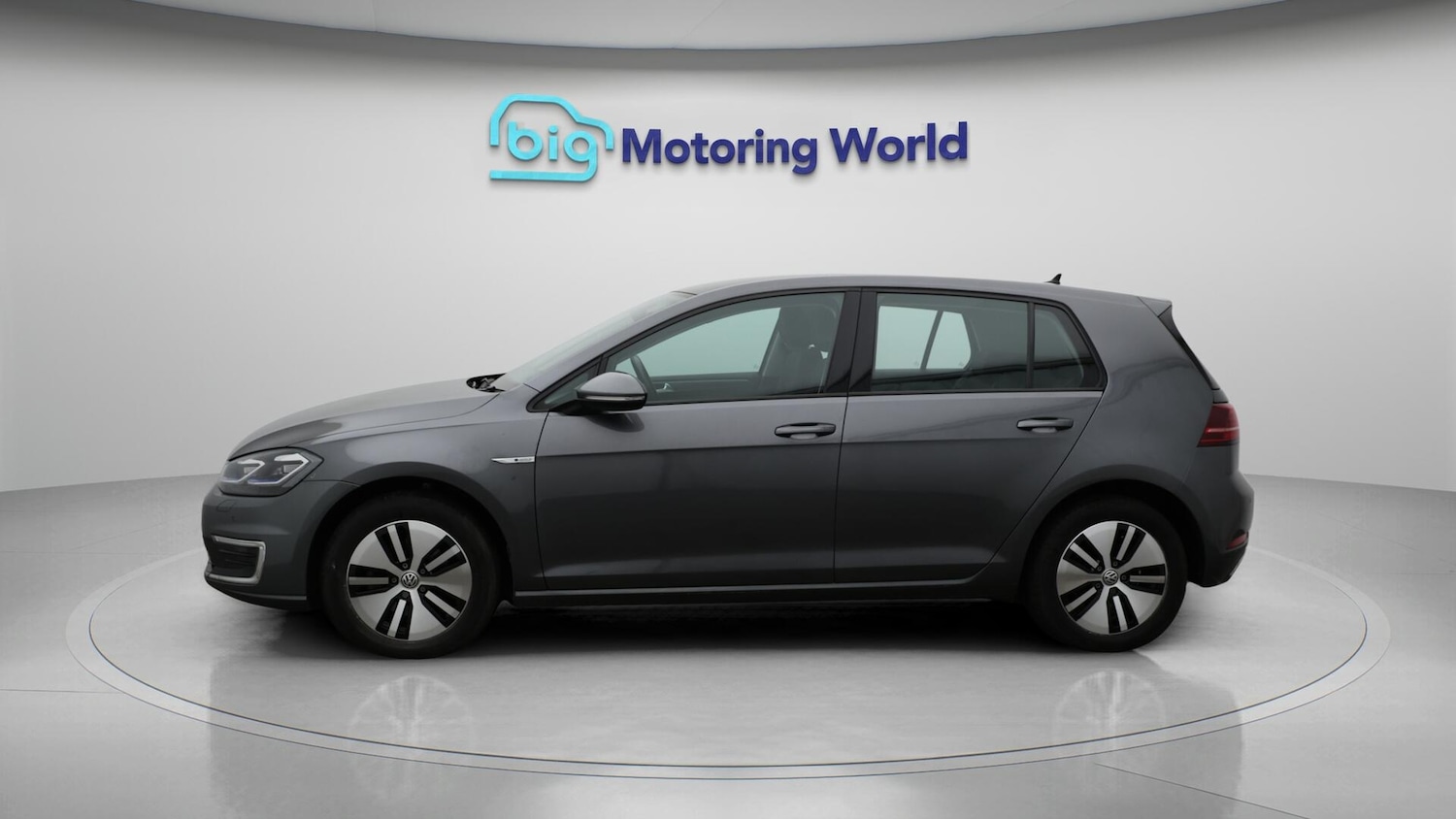 Used Volkswagen Golf 2019 for sale - 76380480: Photo 4