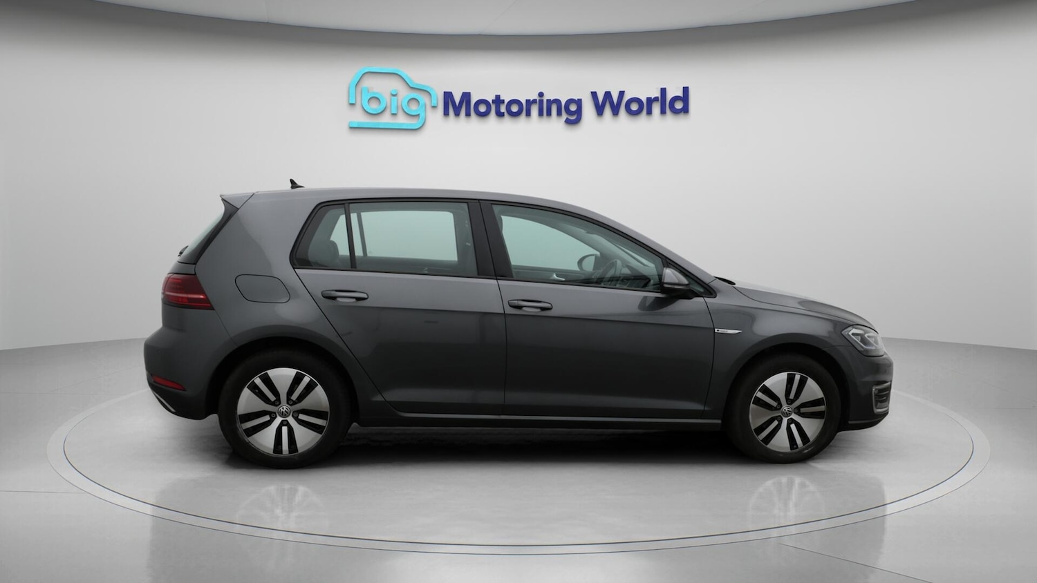 Used Volkswagen Golf 2019 for sale - 76380480: Photo 8