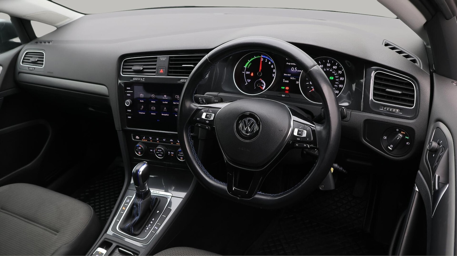 Used Volkswagen Golf 2019 for sale - 76380480: Photo 9