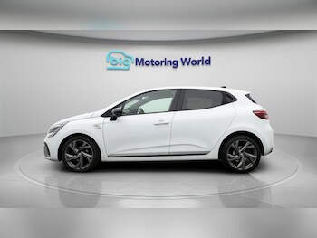 Used Renault Clio 2023 for sale - 78320728: Photo