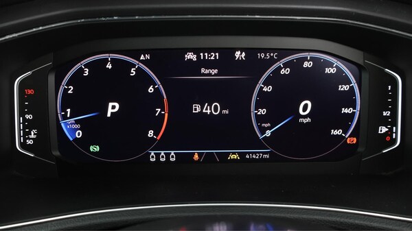 Used Volkswagen T-Roc 2020 for sale - 76072119: Photo 11