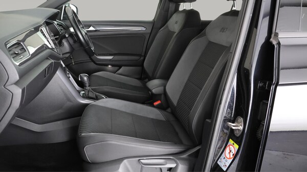 Used Volkswagen T-Roc 2020 for sale - 76072119: Photo 15