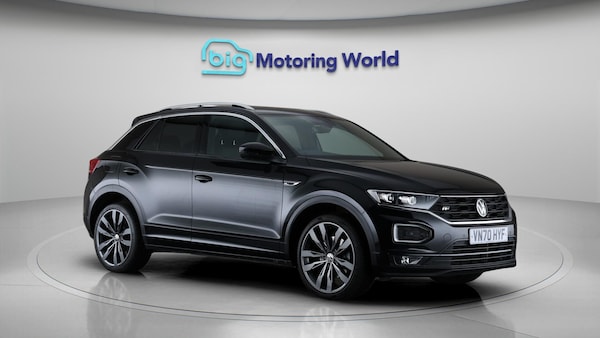 Used Volkswagen T-Roc 2020 for sale - 76072119: Photo 2