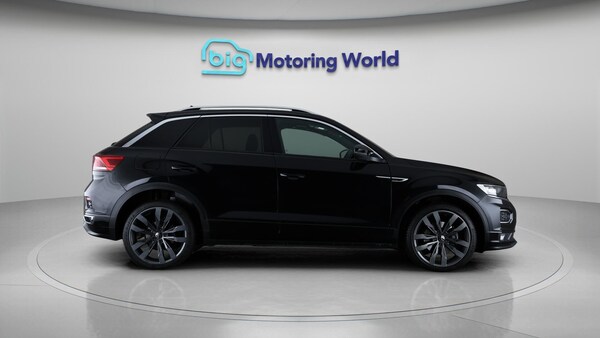 Used Volkswagen T-Roc 2020 for sale - 76072119: Photo 9