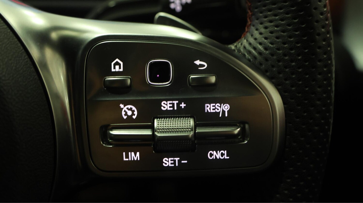 Used Mercedes-Benz A-Class for sale - 76522404: Photo 25