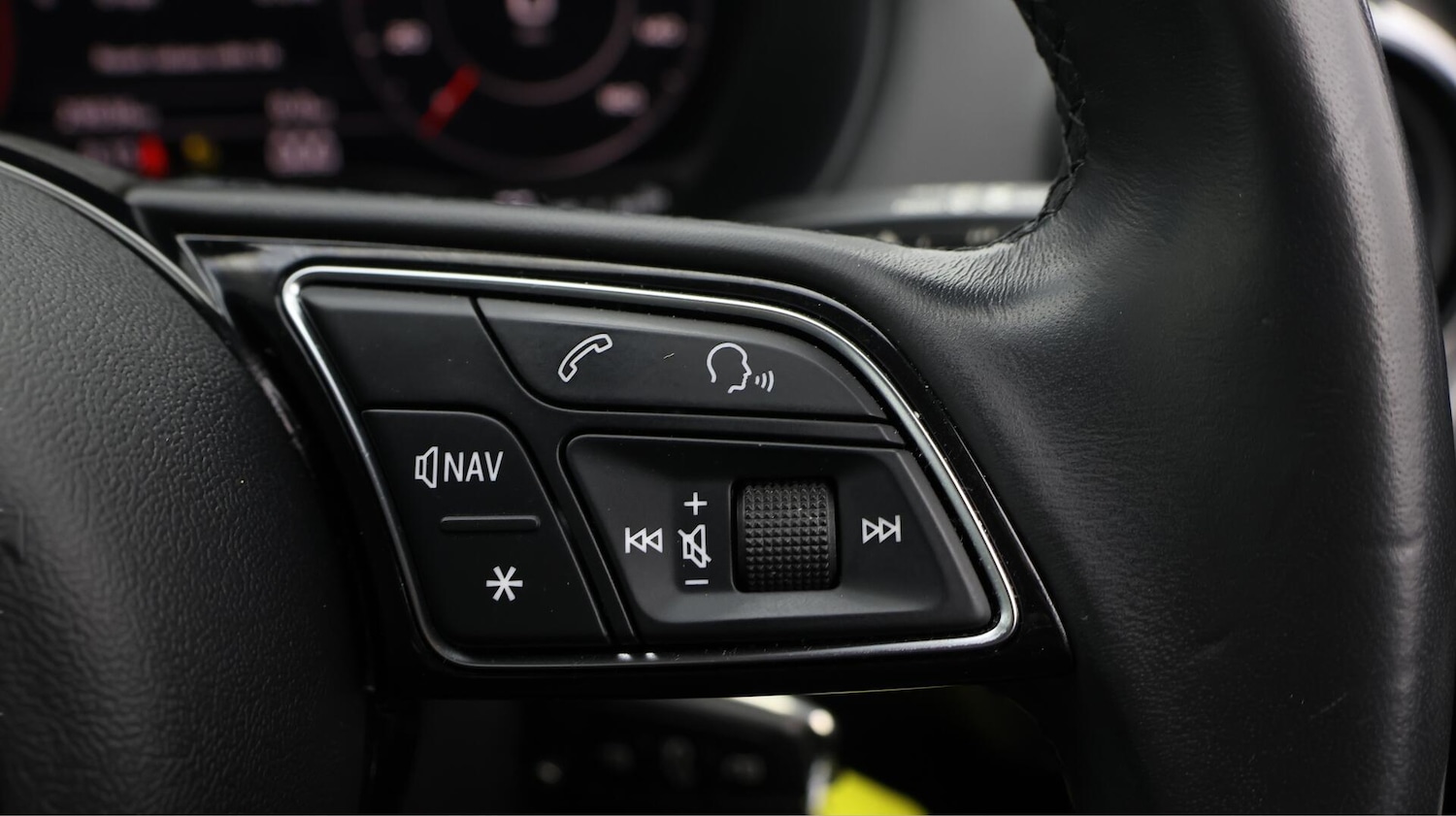 Used Audi Q2 2021 for sale - 76765349: Photo 25