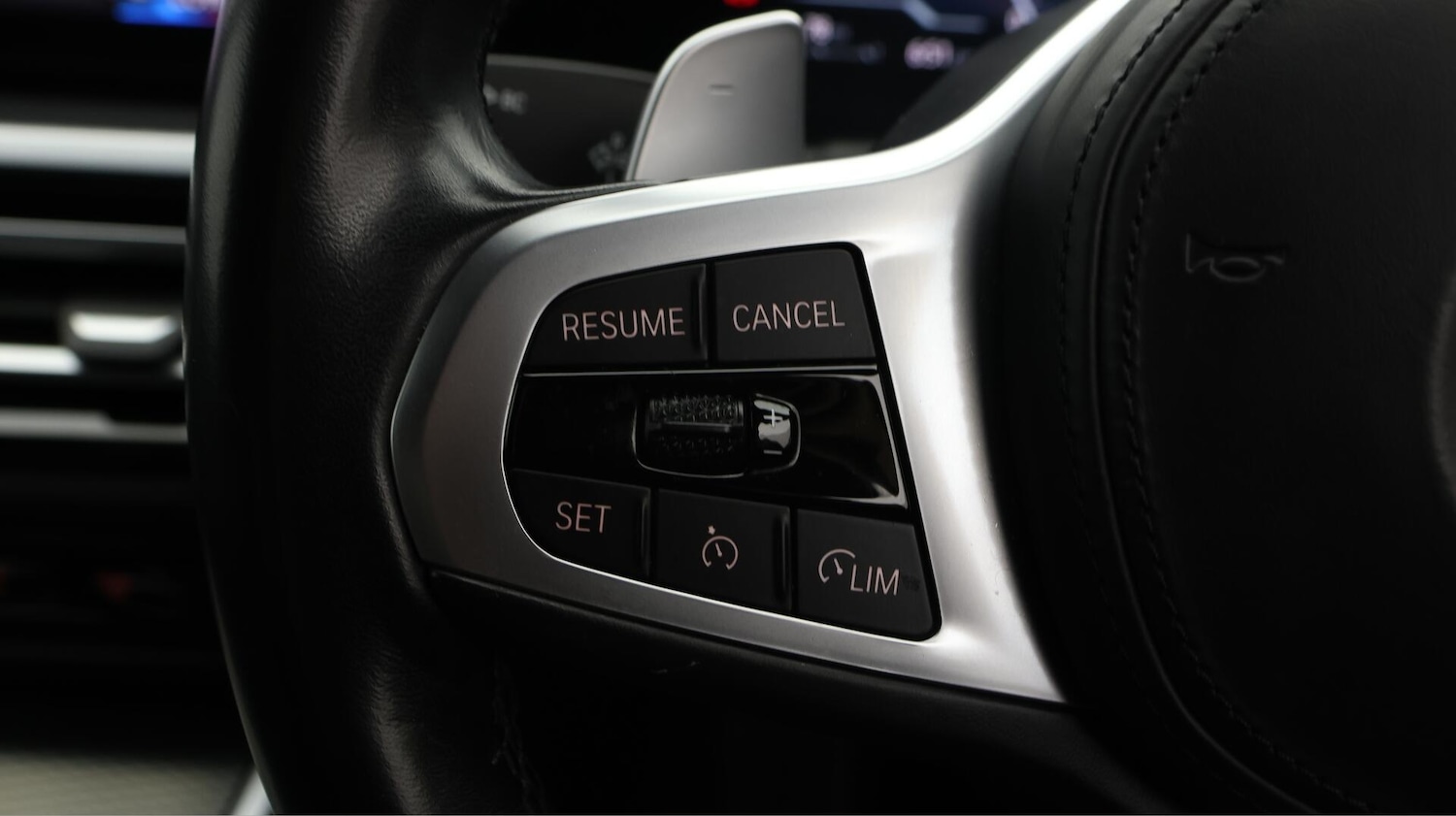 Used BMW 3 Series 2022 for sale - 76381227: Photo 21