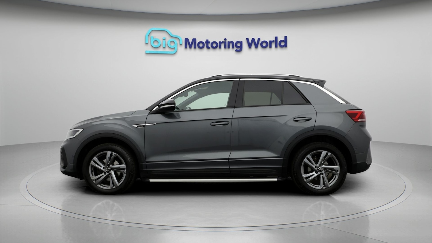 Used Volkswagen T-Roc 2023 for sale - 78123855: Photo 4