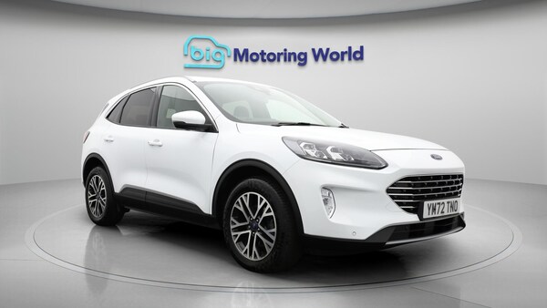 Used Ford Kuga 2023 for sale - 75519980: Photo 2