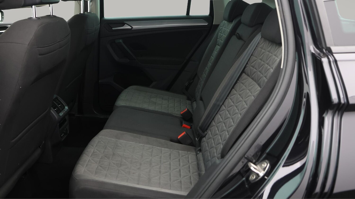 Used Volkswagen Tiguan 2022 for sale - 76572686: Photo 17