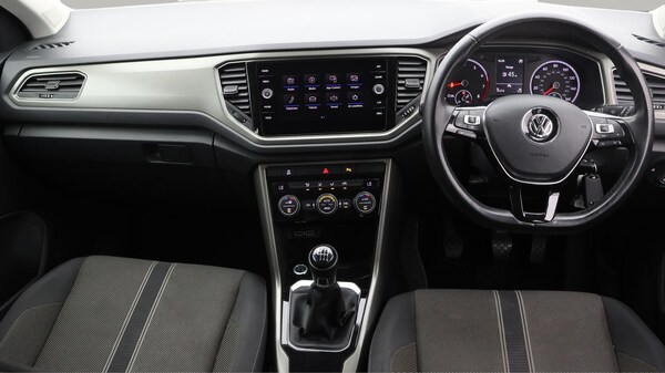 Used Volkswagen T-Roc 2020 for sale - 76307280: Photo 14
