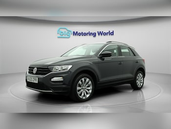 Used Volkswagen T-Roc 2020 for sale - 76307280: Photo 4