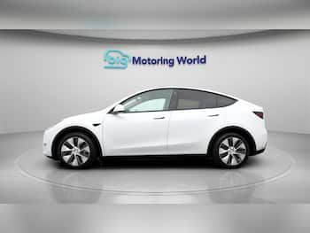 Used Tesla Model Y 2023 for sale - 79355596: Photo