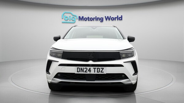 Used Vauxhall Grandland 2024 for sale - 75600271: Photo 3