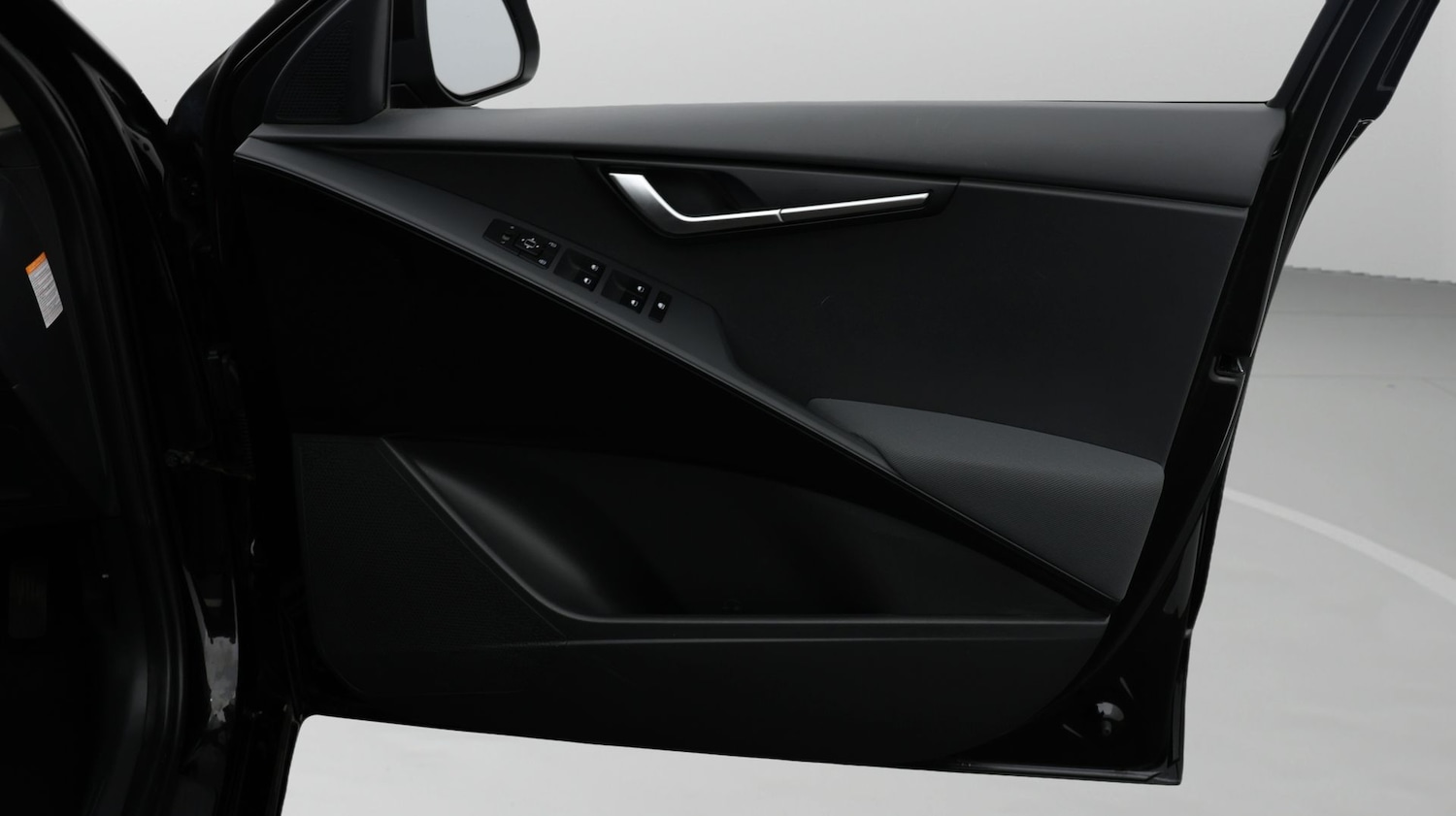 Used Kia Niro 2023 for sale - 77668310: Photo 15