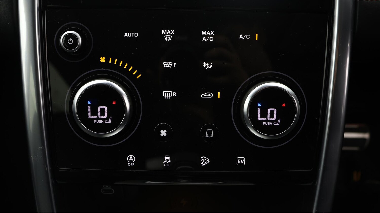 Used Land Rover Discovery Sport 2020 for sale - 76381359: Photo 12
