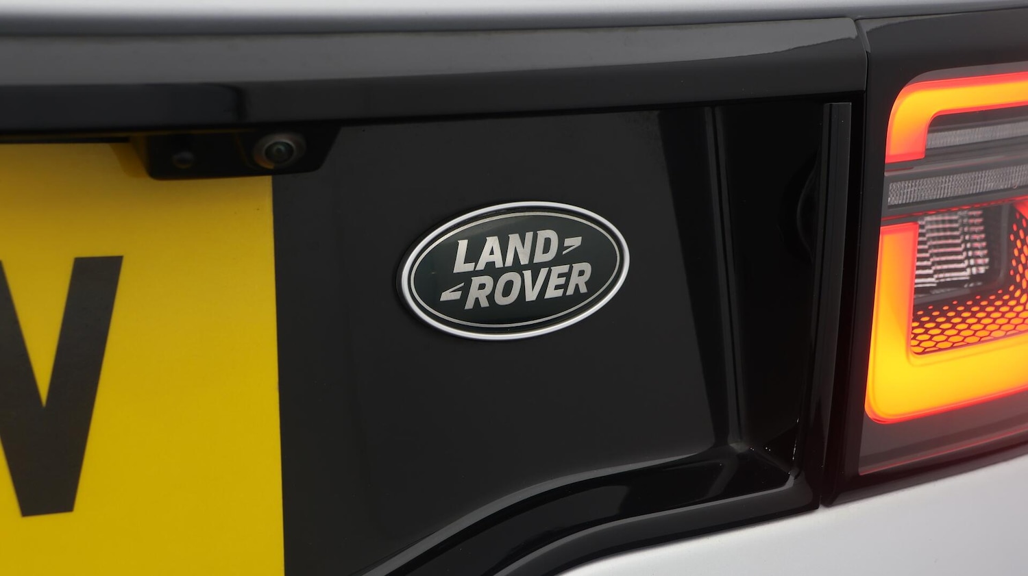 Used Land Rover Discovery Sport 2020 for sale - 76381359: Photo 20
